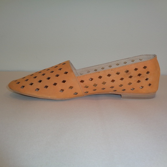 Fiel Size 8.5 BLAKE Peach Suede Slip On Loafers - Picture 3 of 8